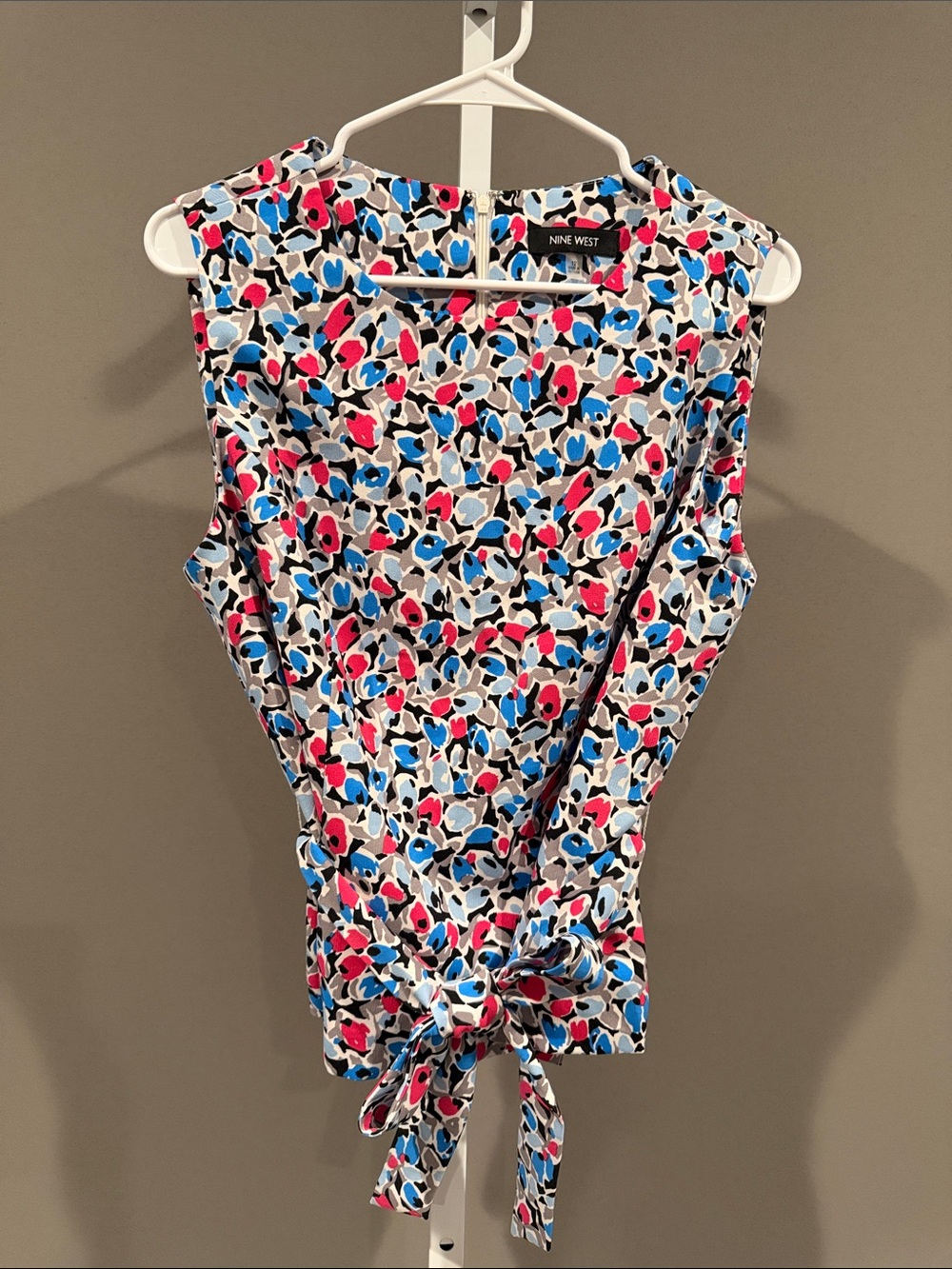 Nine West Multicolor Floral-Print Sleeveless Tie-Front Blouse